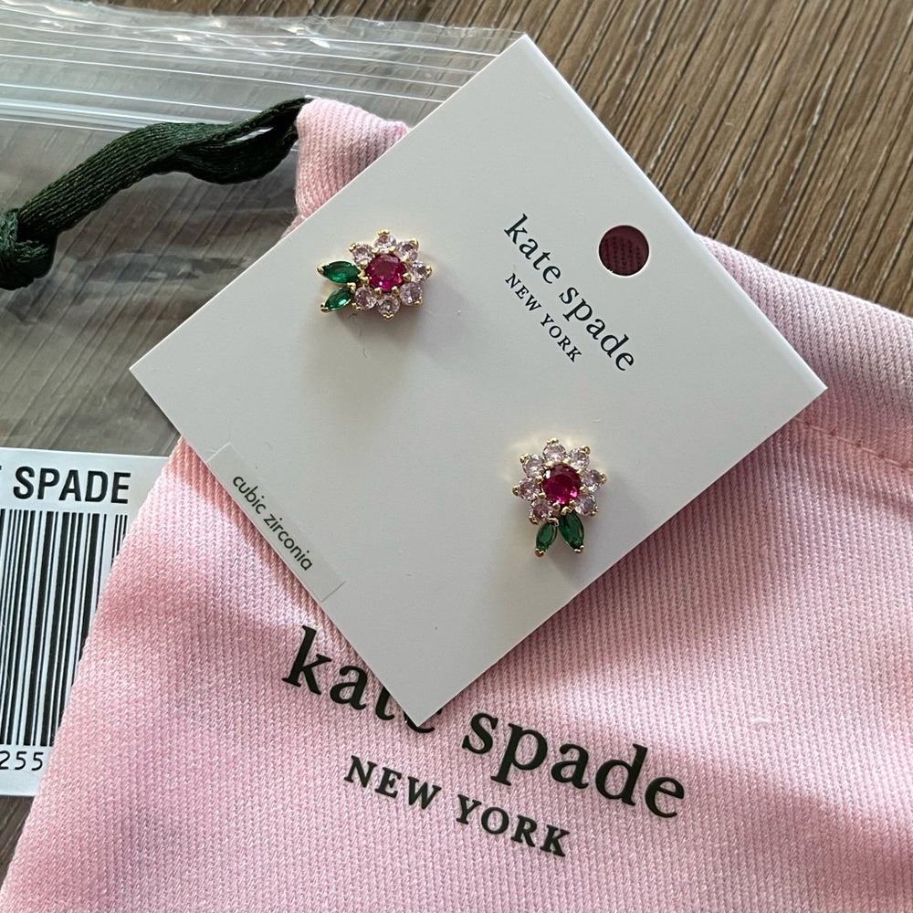 KATE SPADE-NWT Floral CZ & Yellow Gold Stud Earrings